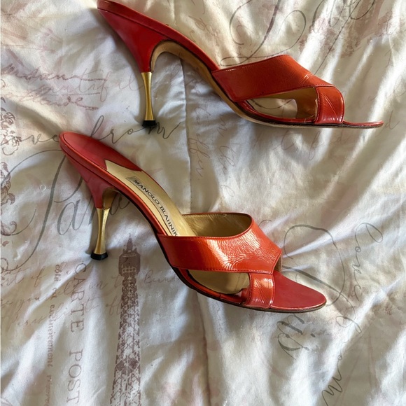 Manolo Blahnik heels - Picture 2 of 7